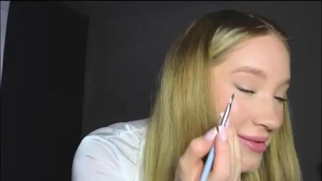 Image 2 of pink_rosee_ Stream on Chaturbate on 1 month ago