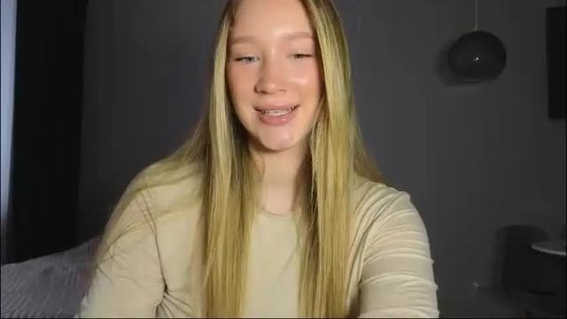 Image 7 of pink_rosee_ Stream on Chaturbate on 2 months ago