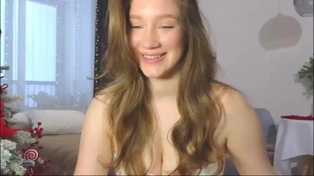 Image 3 of pink_rosee_ Stream on Chaturbate on 28 days ago