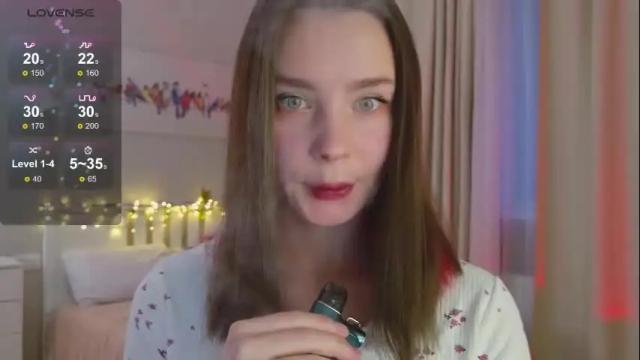 Image 4 of pink_seagull Stream on Chaturbate on 5 months ago