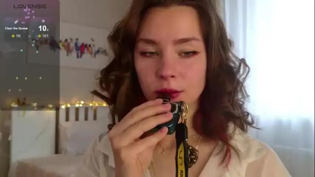 Thumbnail 1, pink_seagull's Stream at Chaturbate, 4 months ago