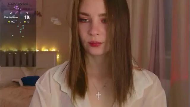 Image 3 of pink_seagull Stream on Chaturbate on 3 months ago