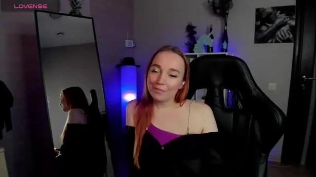 Image 4 of pink_serenity Stream on Chaturbate on 7 months ago