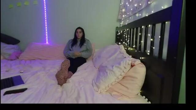 Image 3 of pink_tv Stream on Chaturbate on 3 months ago