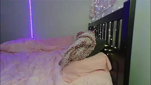 Image 2 of pink_tv Stream on Chaturbate on 2 months ago