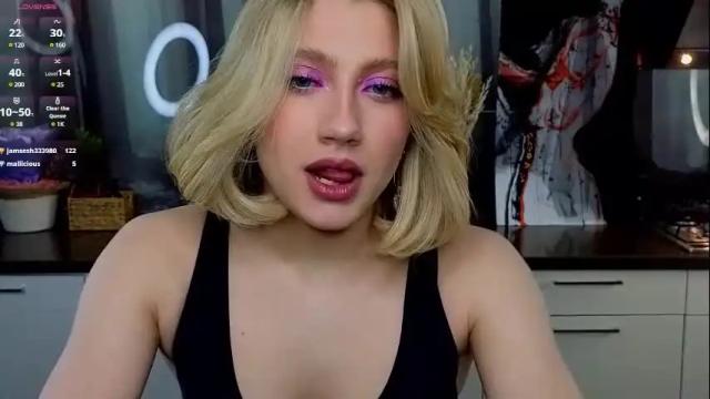 Image 3 of pinkadele Stream on Chaturbate on 1 month ago