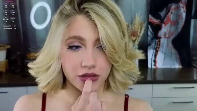 Image 4 of pinkadele Stream on Chaturbate on 1 month ago