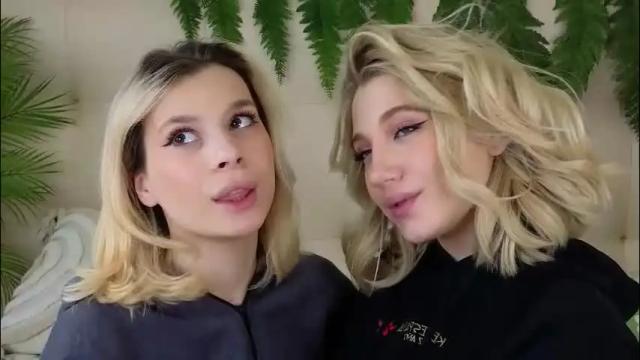 Image 12 of pinkadele Stream on Chaturbate on 1 month ago