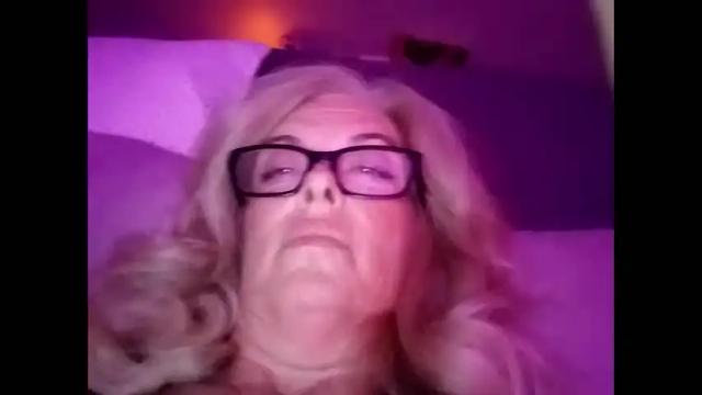 Image 2 of pinkcalimermaid Stream on Chaturbate on 27 months ago