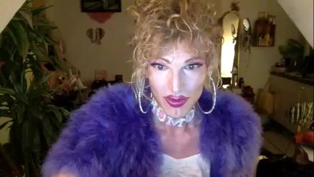 Image 3 of pinkfag Stream on Chaturbate on 1 month ago