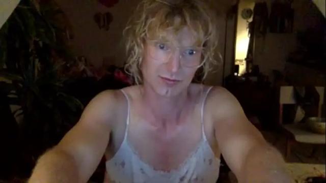 Image 12 of pinkfag Stream on Chaturbate on 27 days ago
