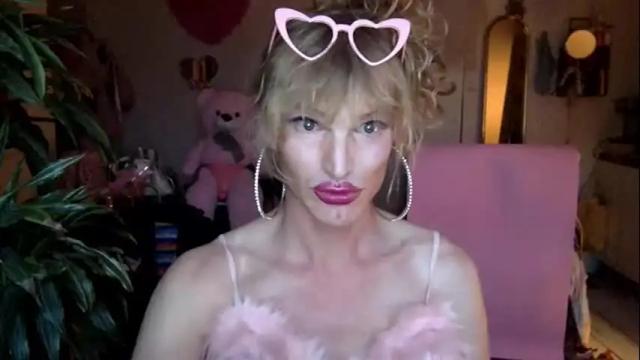 Image 3 of pinkfag Stream on Chaturbate on 15 days ago
