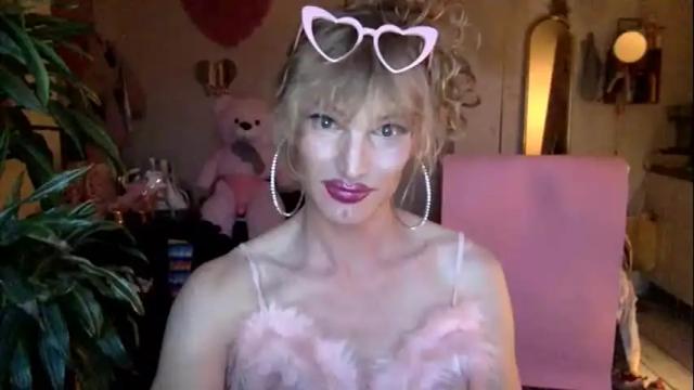 Image 6 of pinkfag Stream on Chaturbate on 15 days ago