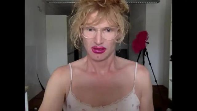 Image 7 of pinkfag Stream on Chaturbate on 11 days ago