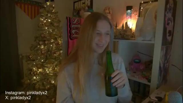 Image 4 of pinkladyx2 Stream on Chaturbate on 1 month ago