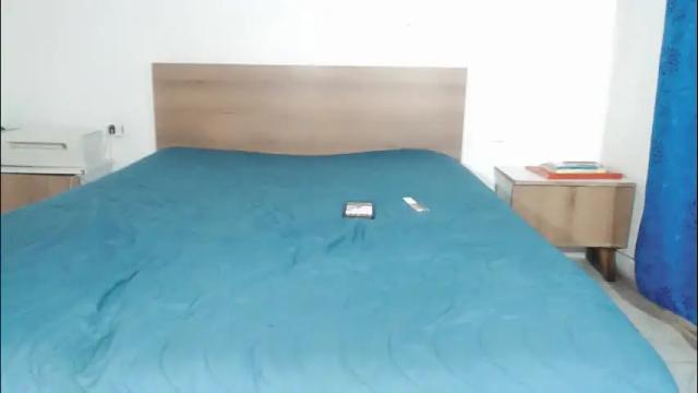 Image 8 of pinkliminof Stream on Chaturbate on 6 days ago