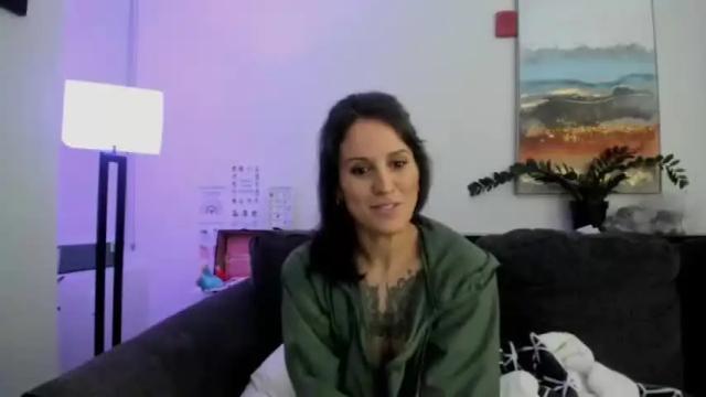 Image 3 of pinklovers0215 Stream on Chaturbate on 15 months ago