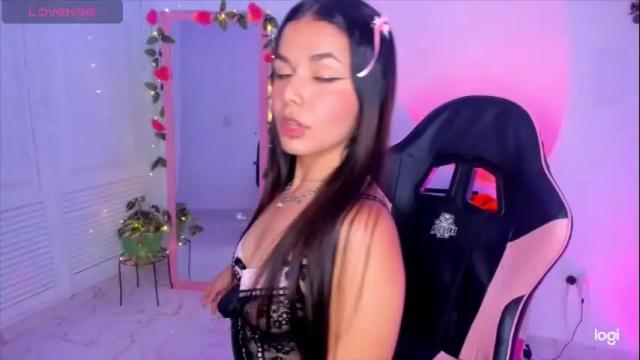 Image 10 of pinkpantherr_ Stream on Chaturbate on 1 month ago