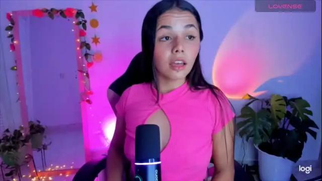 Image 4 of pinkpantherr_ Stream on Chaturbate on 20 days ago