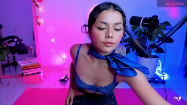 Image 7 of pinkpantherr_ Stream on Chaturbate on 17 days ago