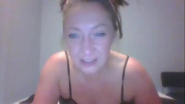 Image 8 of pinkwhitney618 Stream on Chaturbate on 24 months ago