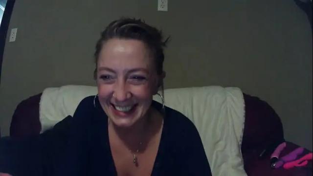 Image 2 of pinkwhitney618 Stream on Chaturbate on 21 months ago