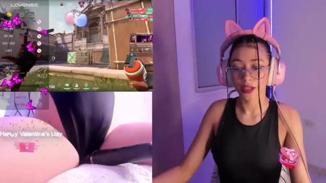 Image 6 of pinky_gamer Stream on Chaturbate on 15 months ago