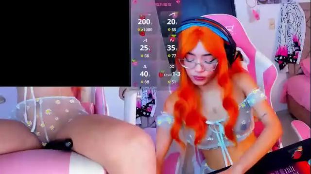 Image 2 of pinky_gamer Stream on Chaturbate on 5 months ago