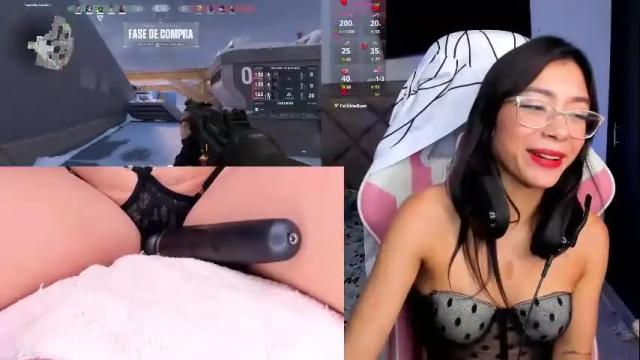 Image 10 of pinky_gamer Stream on Chaturbate on 4 months ago