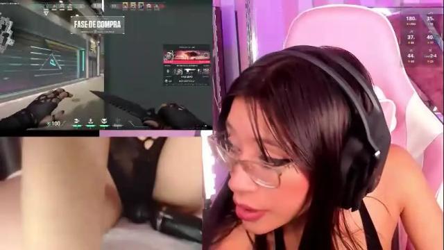 Image 10 of pinky_gamer Stream on Chaturbate on 2 months ago