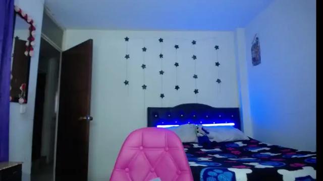Image 3 of pinky_pinky_ Stream on Chaturbate on 2 months ago
