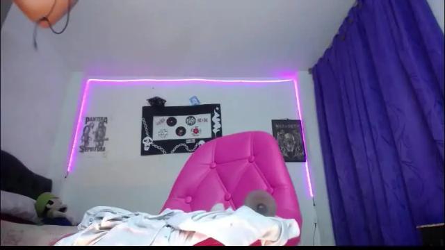 Image 8 of pinky_pinky_ Stream on Chaturbate on 1 month ago
