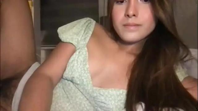 Image 3 of pinky_skylar Stream on Chaturbate on 2 months ago