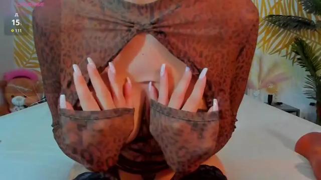 Image 3 of pinkyishere Stream on Chaturbate on 24 days ago
