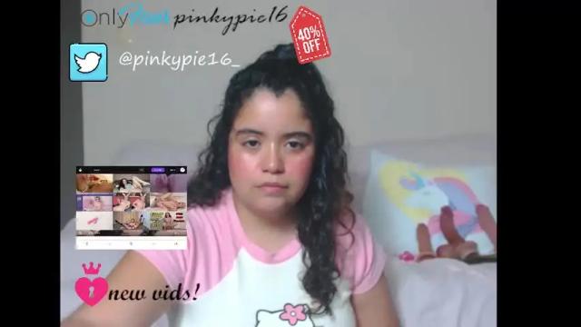 Image 3 of pinkypie_ Stream on Chaturbate on 14 months ago