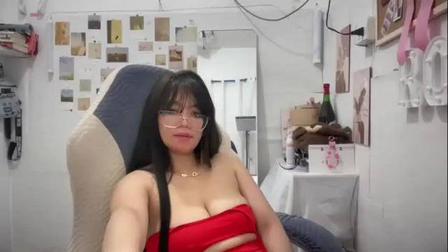 Image 12 of pinkyrosexx Stream on Chaturbate on 1 month ago