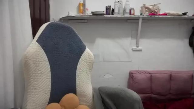 Image 2 of pinkyrosexx Stream on Chaturbate on 1 month ago