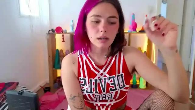 Image 2 of pipaypipo Stream on Chaturbate on 2 months ago