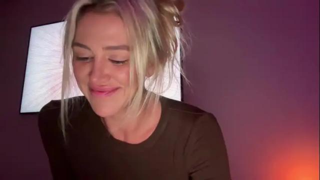 Image 2 of piper_patterson Stream on Chaturbate on 1 month ago