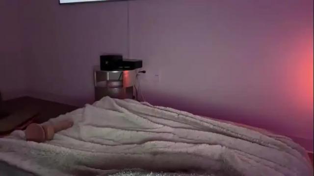 Image 7 of piper_patterson Stream on Chaturbate on 1 month ago