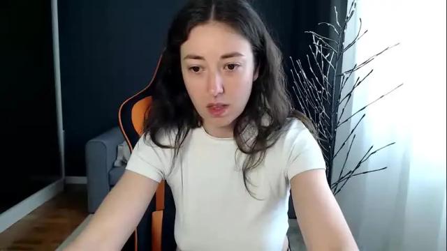 Image 3 of piscesgirl06 Stream on Chaturbate on 26 days ago