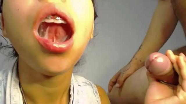 Image 8 of piter_and_rose Stream on Chaturbate on 19 months ago