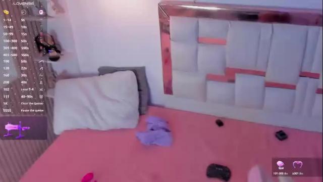 Image 6 of pittandlunaa69 Stream on Chaturbate on 1 month ago