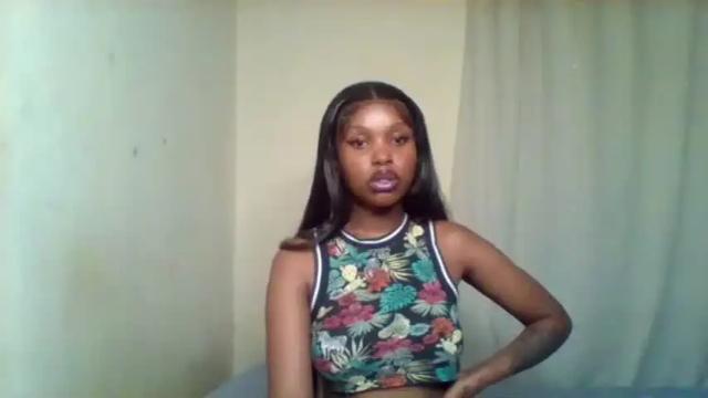 Image 7 of pixie_roman Stream on Chaturbate on 1 month ago