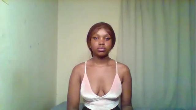 Image 3 of pixie_roman Stream on Chaturbate on 28 days ago