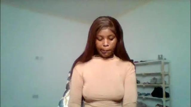 Image 2 of pixie_roman Stream on Chaturbate on 1 month ago