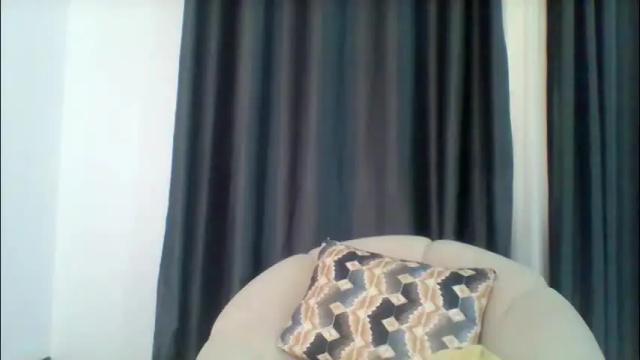 Image 4 of pixie_roman Stream on Chaturbate on 1 month ago