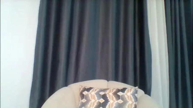 Image 4 of pixie_roman Stream on Chaturbate on 1 month ago