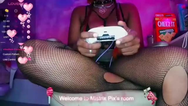 Image 7 of pixiebob25 Stream on Chaturbate on 29 days ago