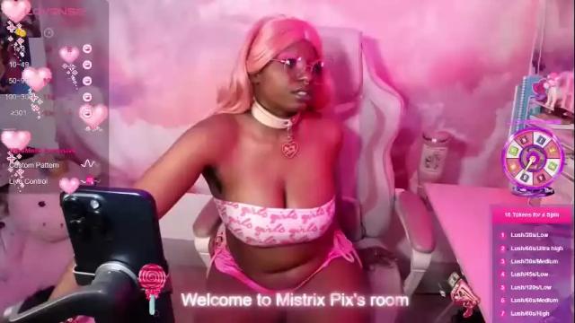 Image 10 of pixiebob25 Stream on Chaturbate on 6 days ago